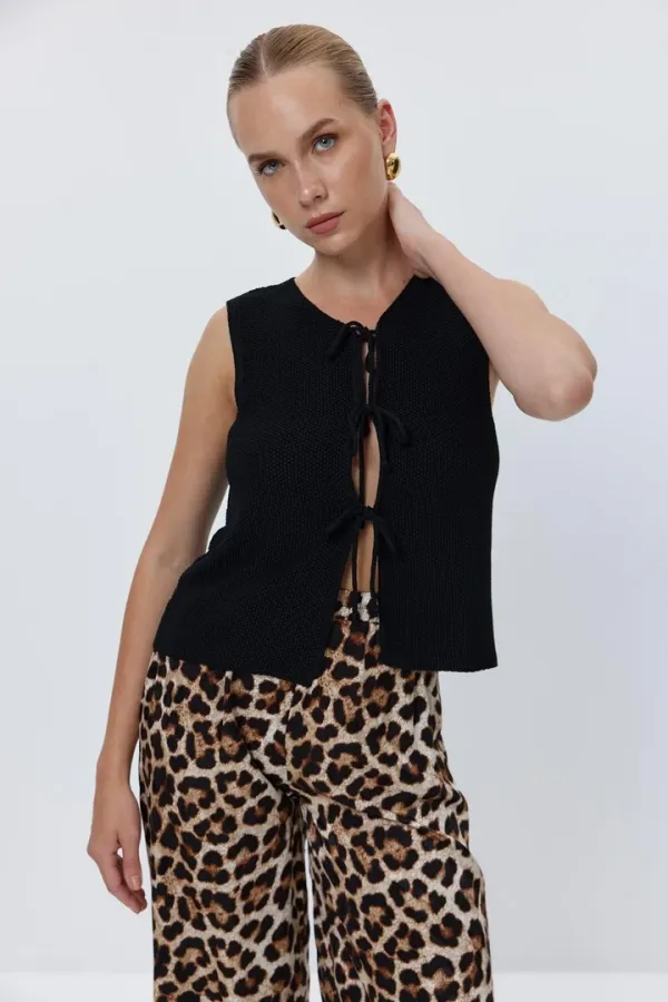 Bağlamalı Triko Kadın Yelek