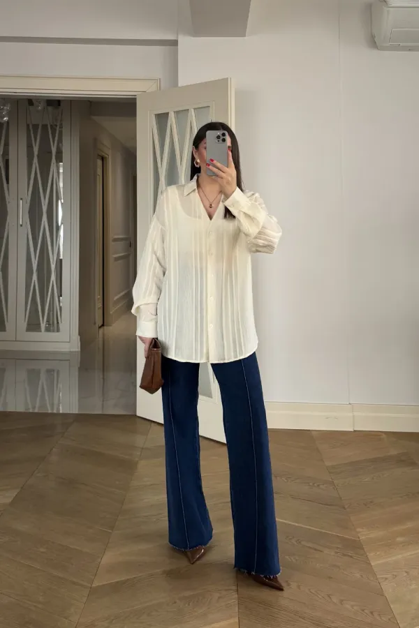 V Yaka Kadın Gömlek