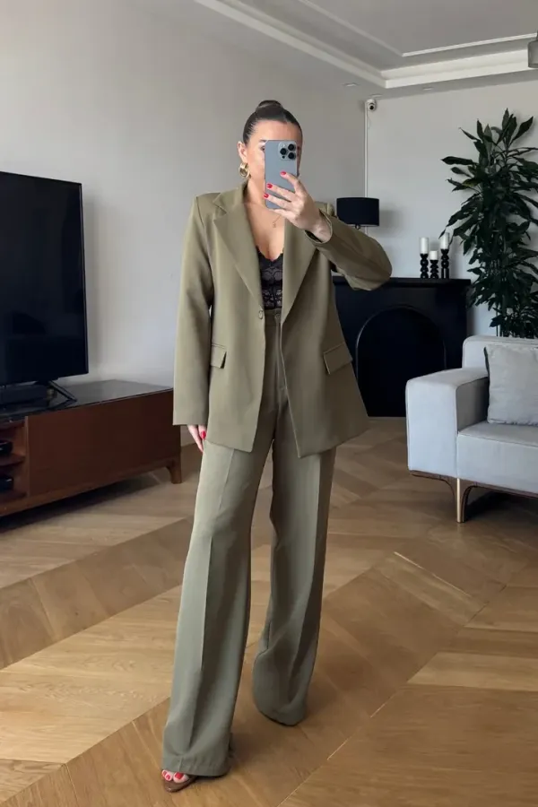 Tek Düğmeli Kadın Ceket