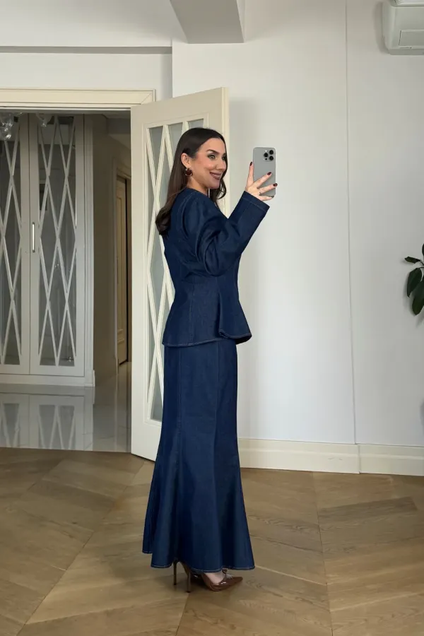 Vücüda Oturan Gömlek Etek Denim Takım