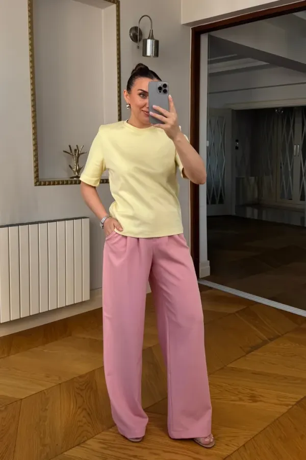 Vatkalı Kısa Kollu Basic Kadın Tişört