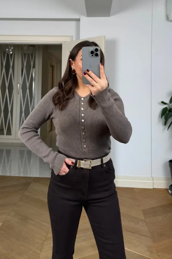 Snap-Button Ribbed Knit Sweater