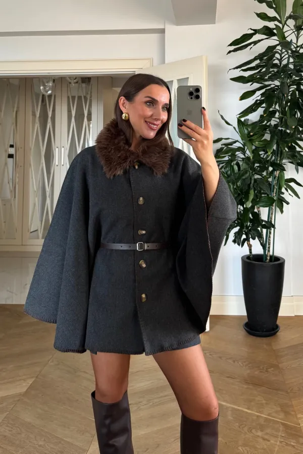 Dikiş Detaylı Suni Kürklü Kaşe Panço