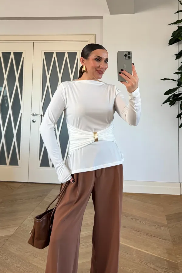 Kayık Yaka Uzun Kollu Bluz