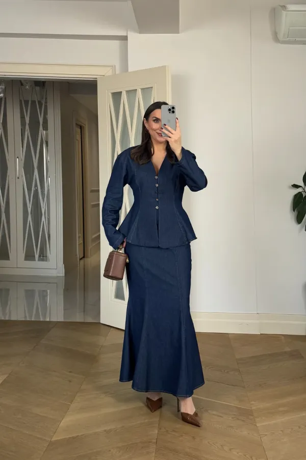 Vücüda Oturan Gömlek Etek Denim Takım