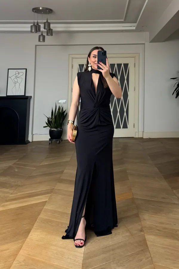V-Neck Long Dress with Knot Detail V-Neck Long Dress with Knot Detail
