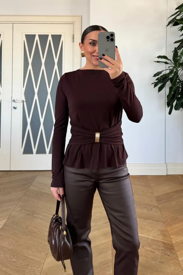 Chemisier à manches longues et col bateau