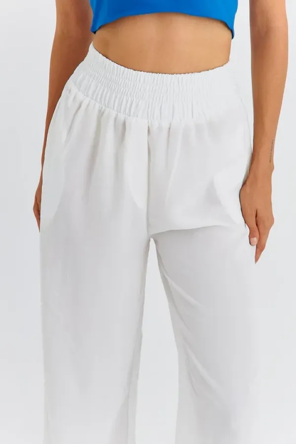 Geniş Paça Dökümlü Kadın Pantolon