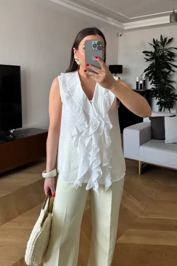 Fırfırlı Sıfır Kol Bluz