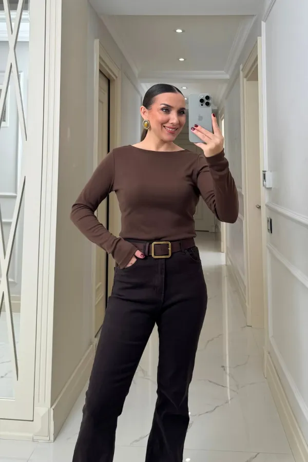 Kayık Yaka uzun Kollu Bluz