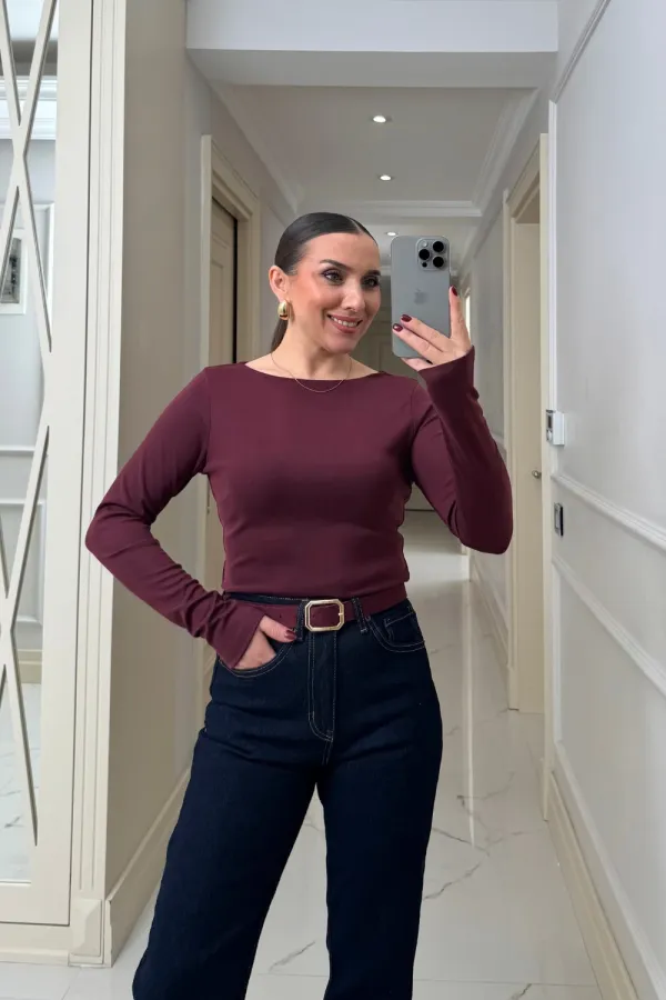 Kayık Yaka uzun Kollu Bluz