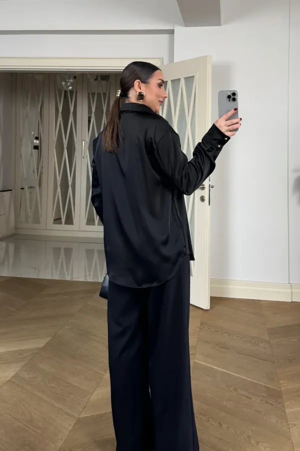 Gold Düğmeli Saten Kadın Gömlek