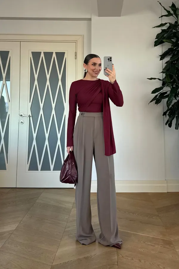 Kemer Detaylı Düz Kesim Kadın Pantolon