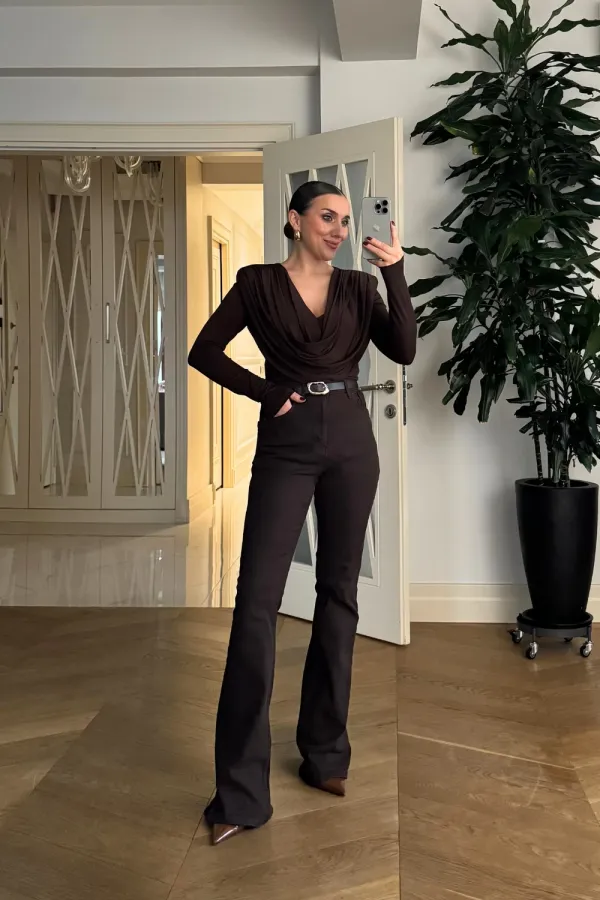 Yüksek Bel İspanyol Paça Denim Kadın Pantolon