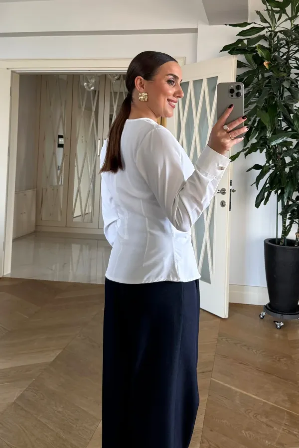 Toka Detaylı Uzun Kollu Bluz