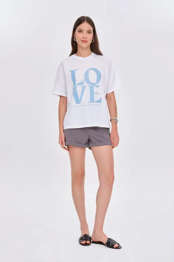 Bisiklet Yaka Love Baskılı Kadın Tişört