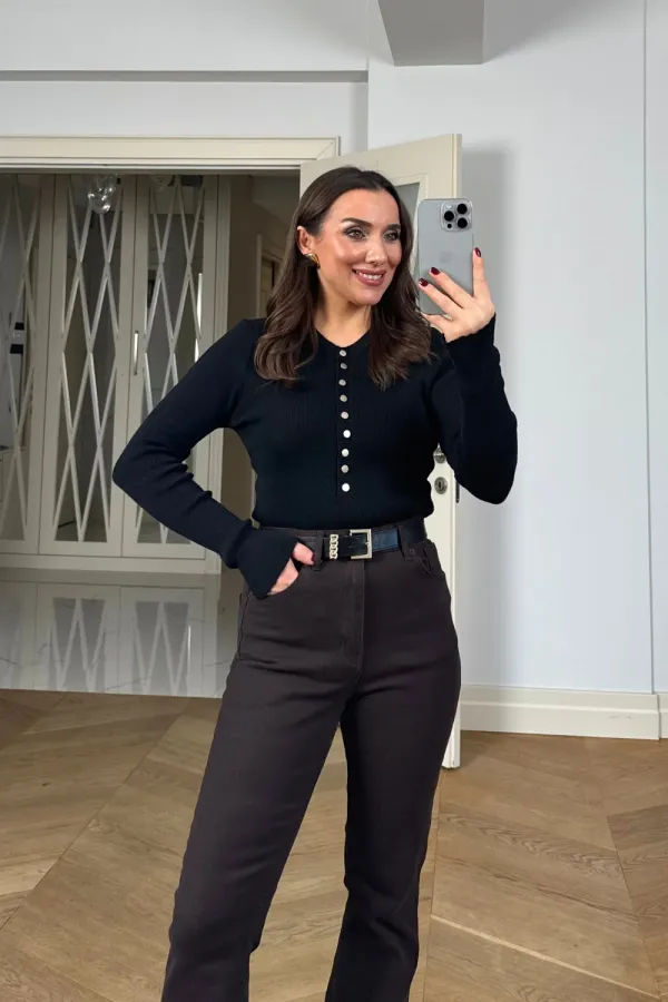 Çıtçıtlı Fitilli Triko Kazak