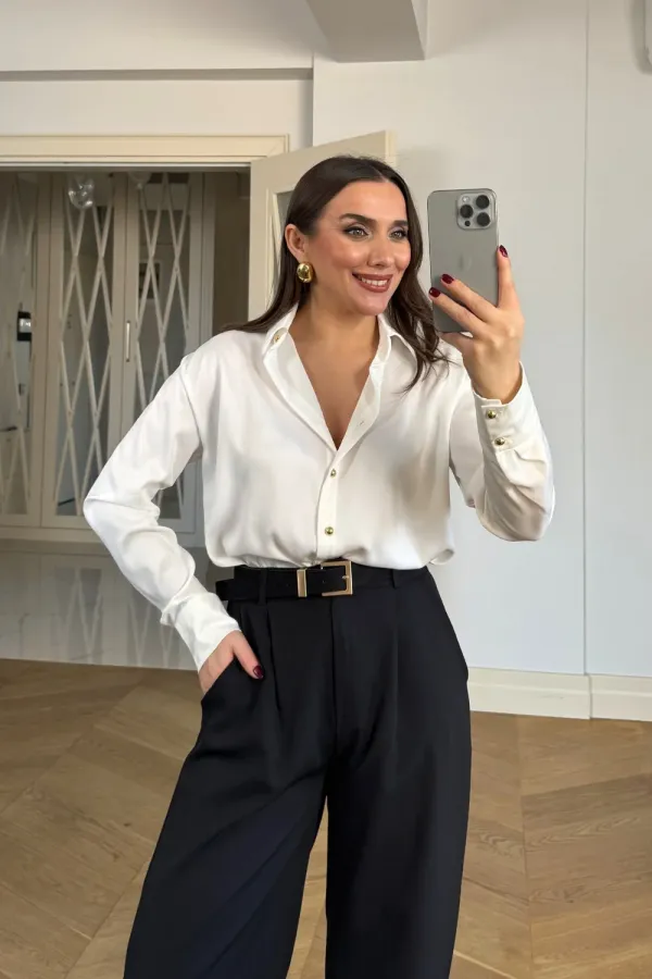 Gold Düğmeli Saten Kadın Gömlek