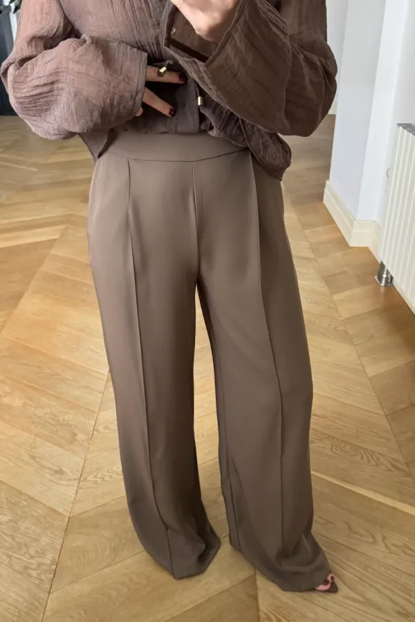 Dikiş Detaylı Bol Paça Kadın Pantolon