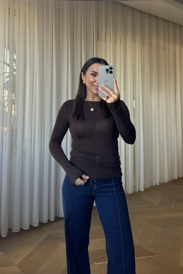 T-shirt à manches longues et col bateau