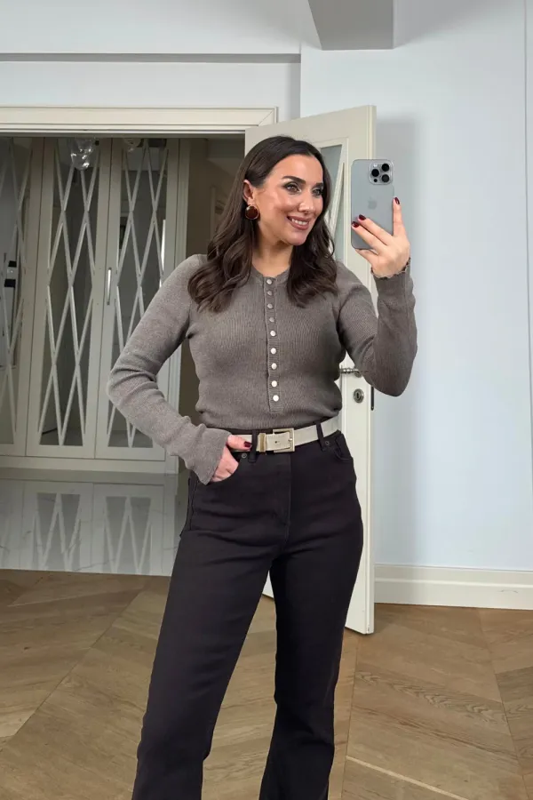 Snap-Button Ribbed Knit Sweater