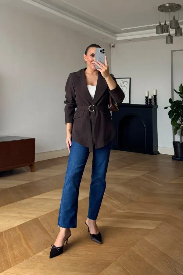 Kemerli Blazer Kadın Ceket