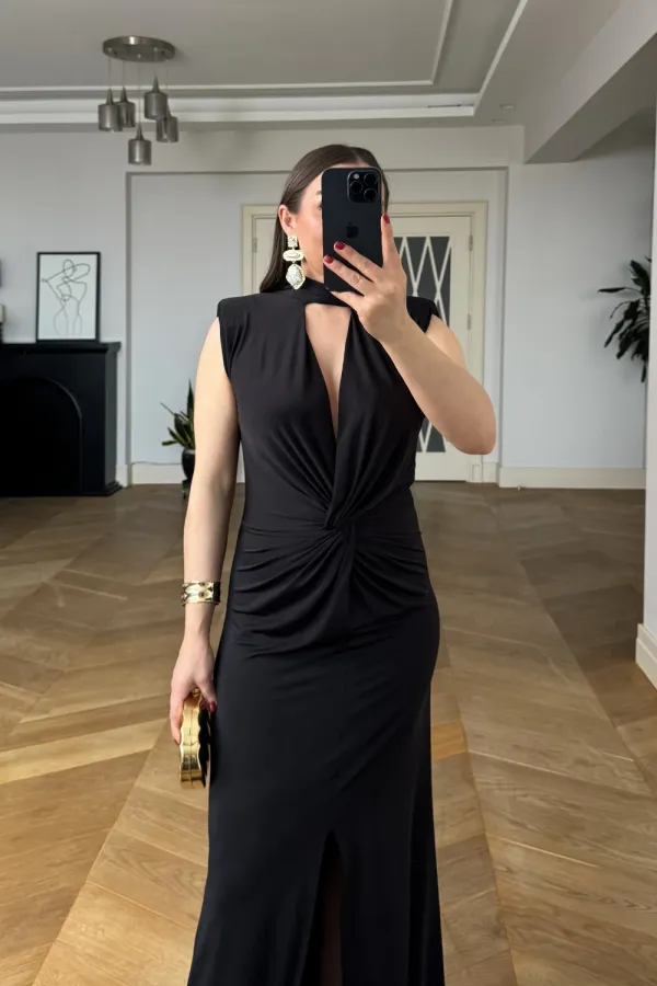 V-Neck Long Dress with Knot Detail V-Neck Long Dress with Knot Detail