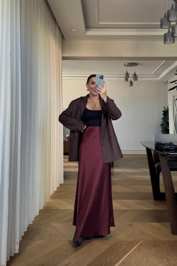 Beli Lastikli Uzun Saten Etek