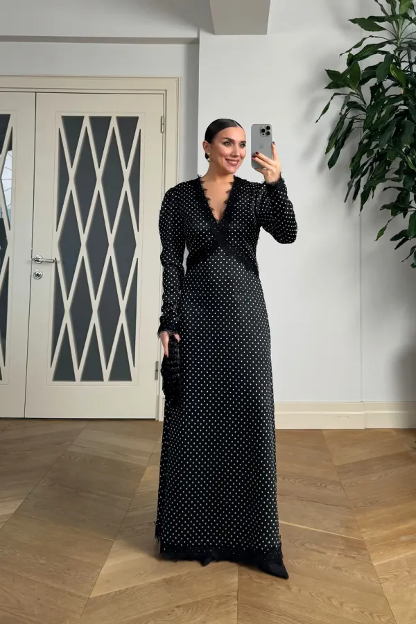 Sırt Dekolteli Puantiyeli Elbise