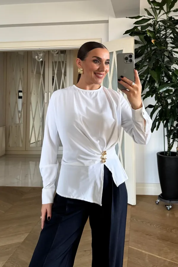 Toka Detaylı Uzun Kollu Bluz