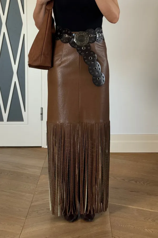 Suni Deri Püskül Detaylı Mini Etek