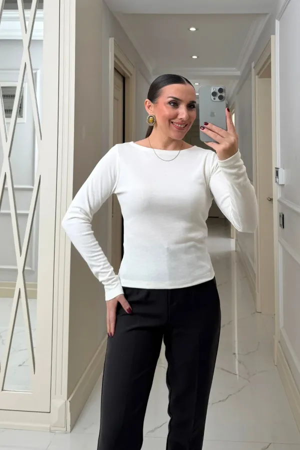 Chemisier à manches longues et col bateau