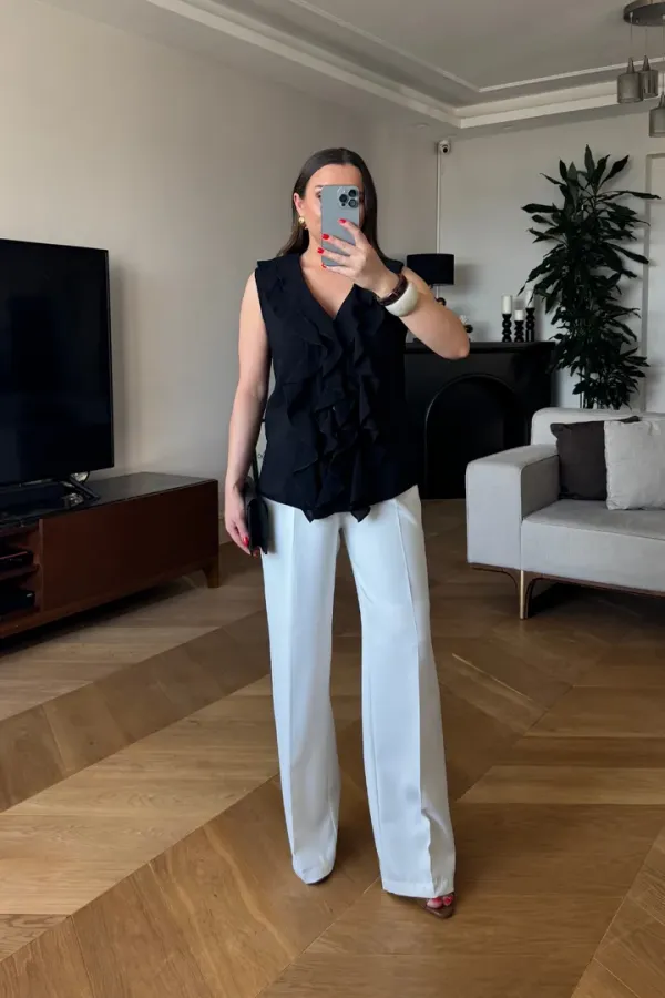 Fırfırlı Sıfır Kol Bluz