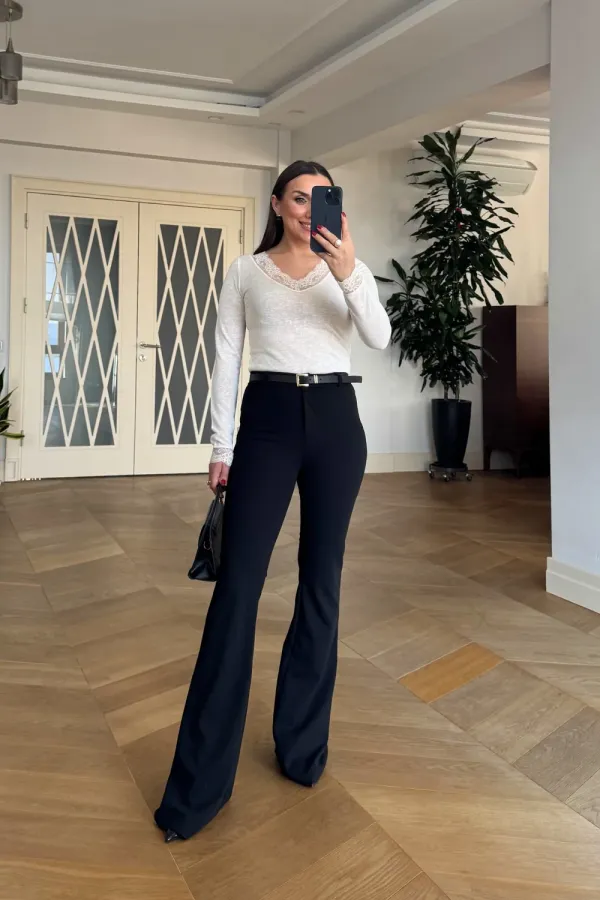 Women's Wide-Leg Trousers with Belt Women's Wide-Leg Trousers with Belt