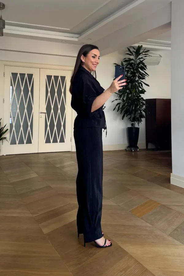 Women's Jacket and Trousers Suit with Drawstring Waist Women's Jacket and Trousers Suit with Drawstring Waist