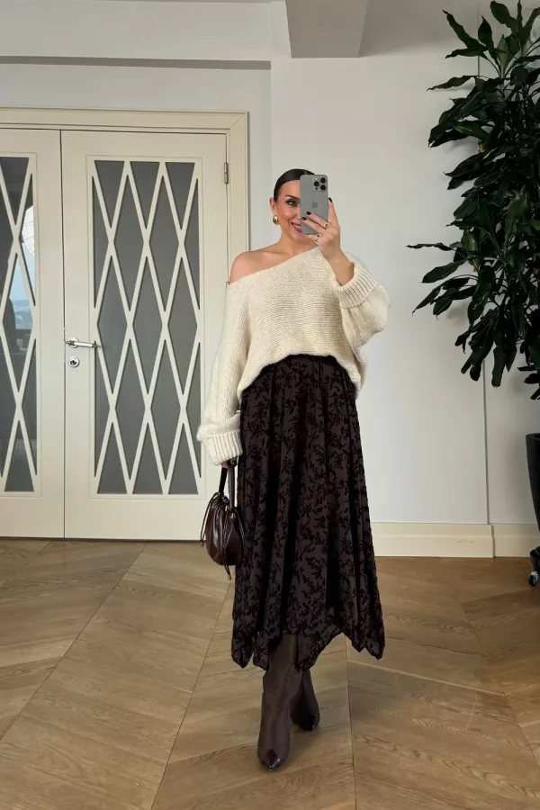 Çiçek Desenli Asimetrik Midi Etek