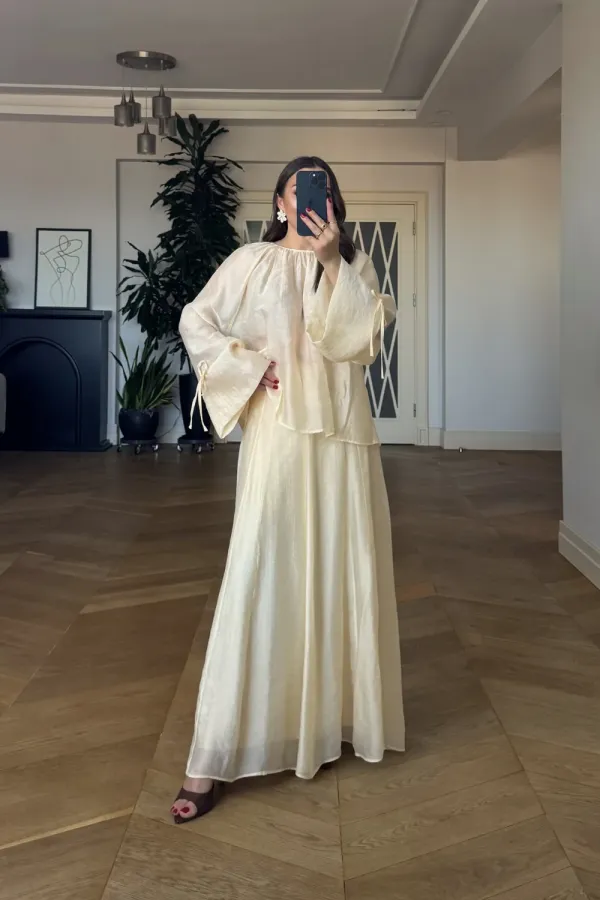 Gathered Detail Blouse and Skirt Set in Tencel Gathered Detail Blouse and Skirt Set in Tencel