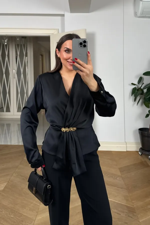 Kruvaze Yaka Uzun Kollu Bluz