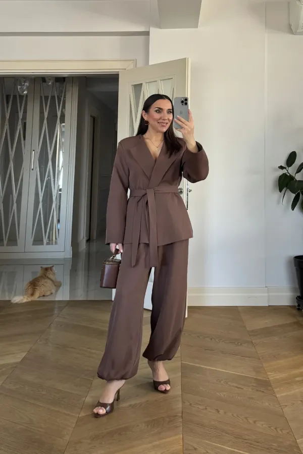 Kuşaklı Ceket Pantolon Kadın Takım
