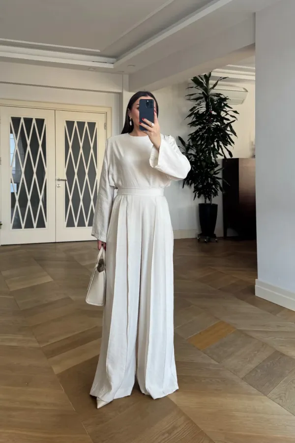 Pleated Detail Blouse and Pants Set Pleated Detail Blouse and Pants Set