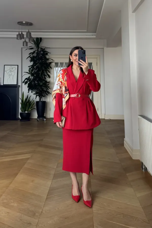 Kemerli Blazer Kadın Ceket