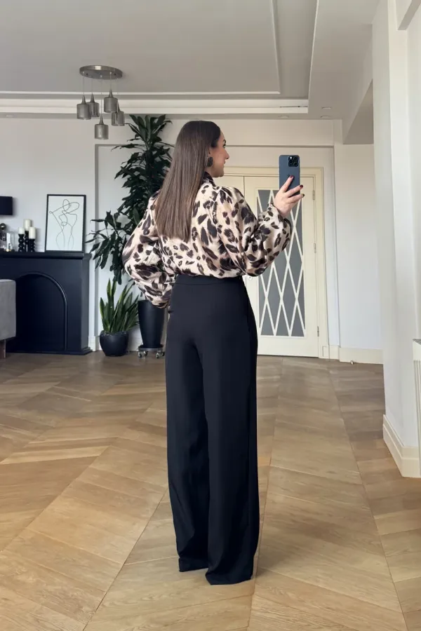 Dikiş Detaylı Bol Paça Kadın Pantolon