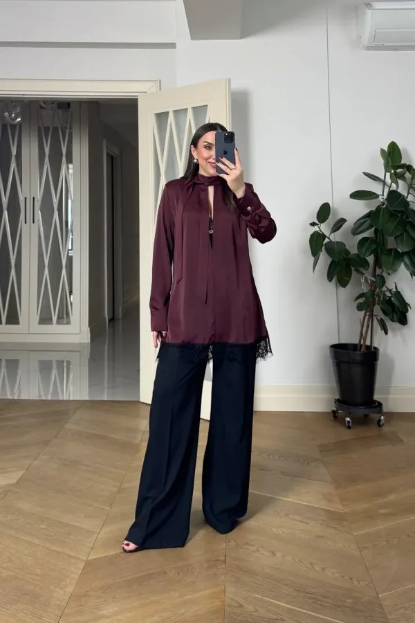 Chemisier à manches longues et col mandarin orné de dentelle