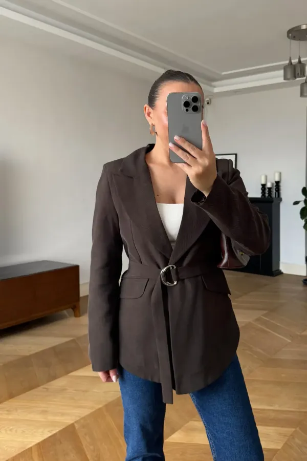 Kemerli Blazer Kadın Ceket