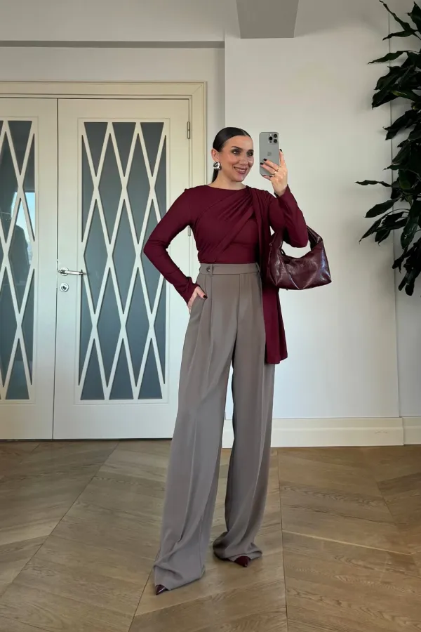 Kemer Detaylı Düz Kesim Kadın Pantolon