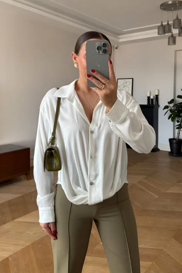 Düğüm Detaylı Kadın Gömlek