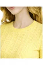 Yellow Short-Sleeved Crew Neck Slim Fit Women's T-shirt