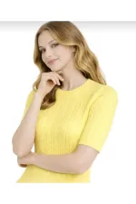 Yellow Short-Sleeved Crew Neck Slim Fit Women's T-shirt