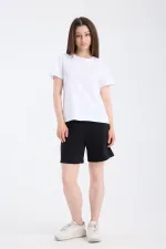 T-shirt blanc à manches courtes pour femme, coupe classique