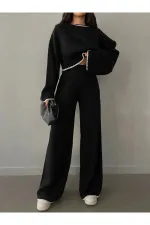 Ensemble pantalon en maille avec détails brodés sur le devant